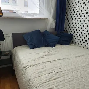 Apartament Przy Metro, Warszawa